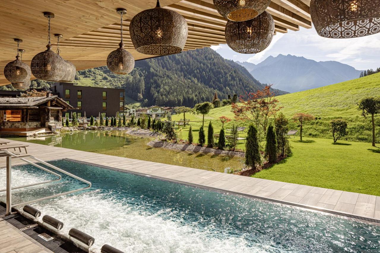 Alpine Luxury Spa Resort Schwarzenstein Lutago Εξωτερικό φωτογραφία