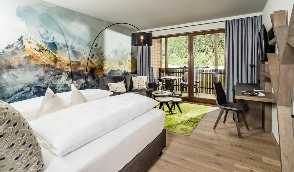 Alpine Luxury Spa Resort Schwarzenstein Lutago Εξωτερικό φωτογραφία