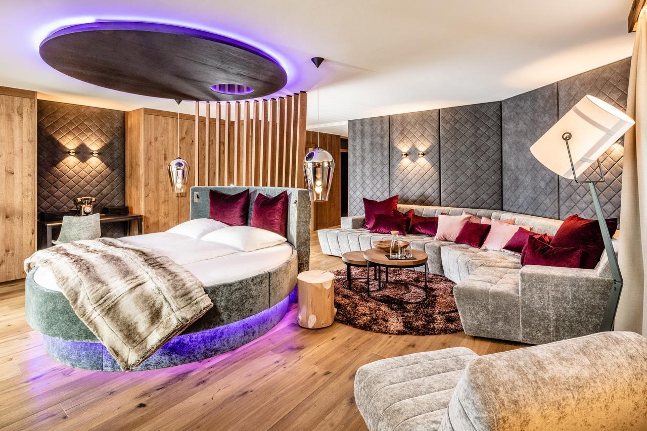 Alpine Luxury Spa Resort Schwarzenstein Lutago Εξωτερικό φωτογραφία