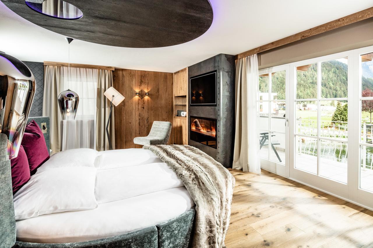 Alpine Luxury Spa Resort Schwarzenstein Lutago Εξωτερικό φωτογραφία
